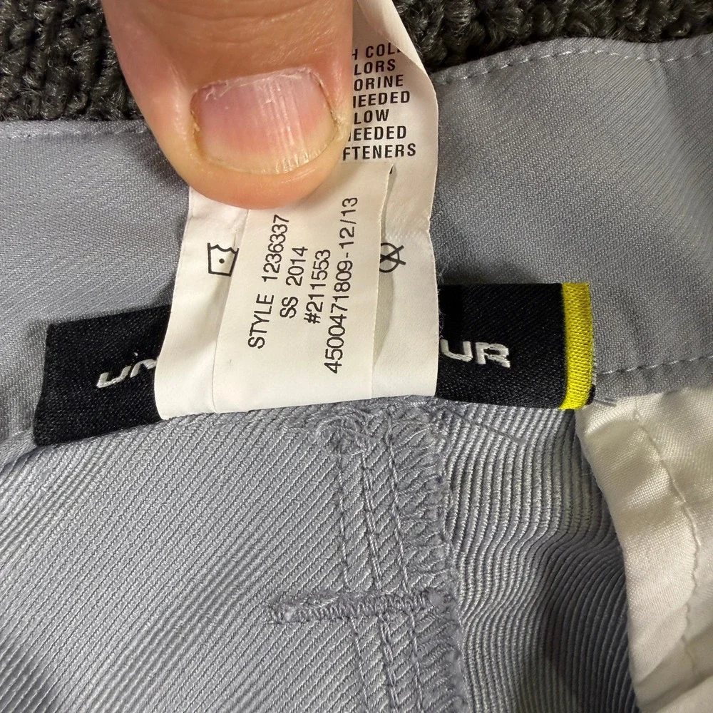 Under Armour Pants Mens 36/34 1236337 Gray Stretch Performance Side Vent EUC